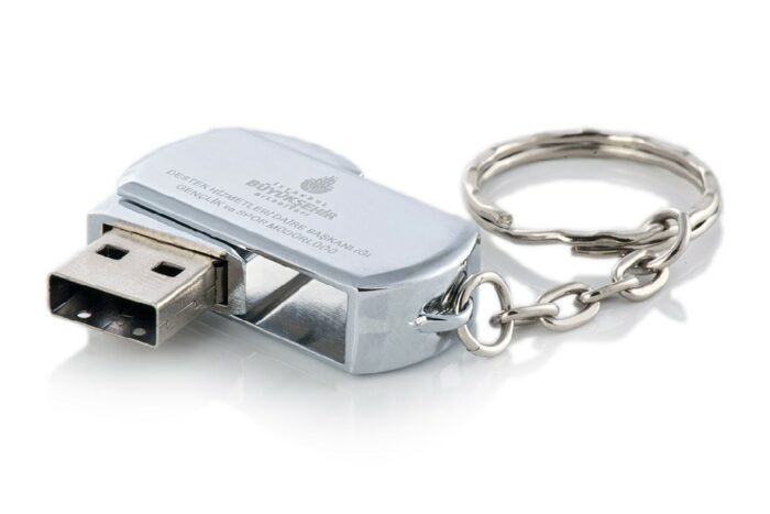 Metal Swing USB Flash Drive