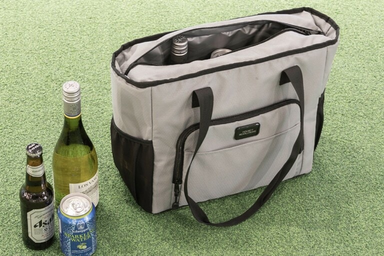 Both spacious capacity and easy use