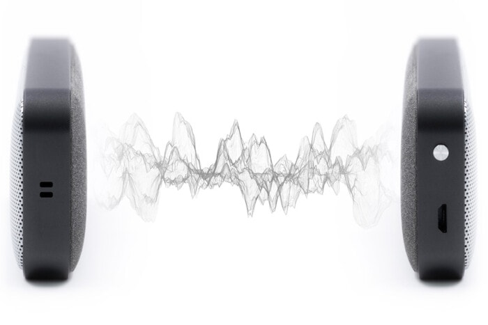 TWS (True Wireless Stereo)