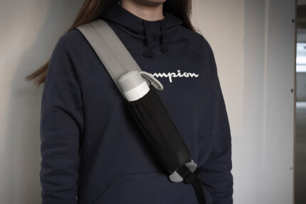 Phone or waterbottle expandable pocket