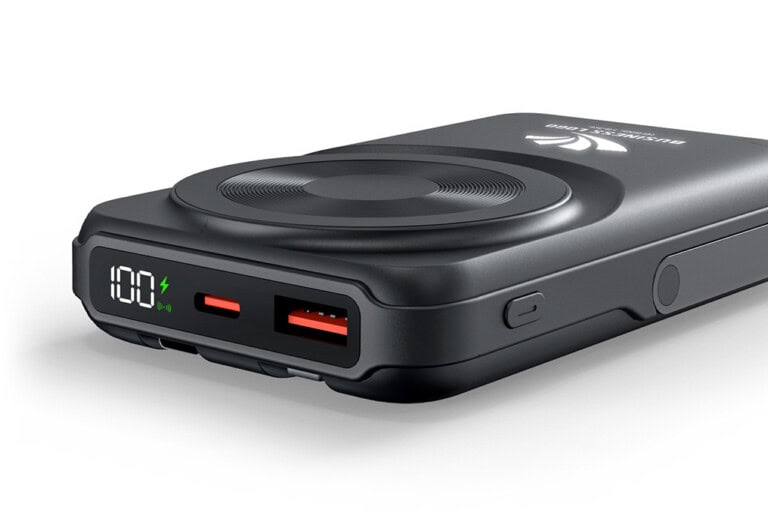 10,000 mAh MagSafe Power Bank with Foldable Kickstand